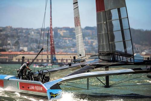 Currently the Defender has access to the perfirmance data of Luna Rossa and Emirates Team NZ each time they race in the Louis Vuitton Cup either in a contested race or sailing solo. © Paul Todd/Outside Images http://www.outsideimages.com