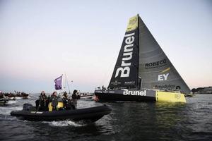 Team Brunel arrives to Lisbon in first position after Leg 7 from Newport - Volvo Ocean Race 2014-15 photo copyright Ricardo Pinto / Volvo Ocean Race taken at  and featuring the  class