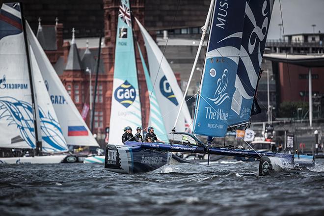 The Wave, Muscat lead the fleet in Cardiff © Lloyd Images