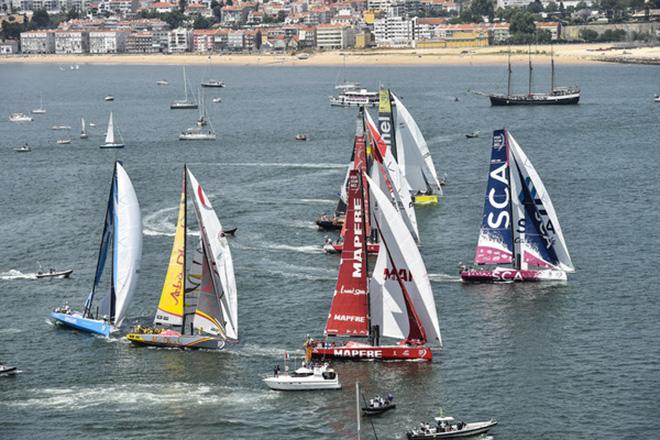 Jun 06,2015. June 06,2015. InPort Race Lisbon Start.  © Ricardo Pinto / Volvo Ocean Race