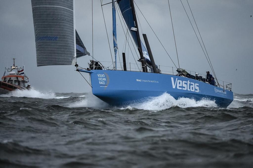 June 19, 2015. Arrivals to the Pitstop in The Hague during Leg 9 to Gothenburg. Team Vestas Wind. © Ricardo Pinto / Volvo Ocean Race