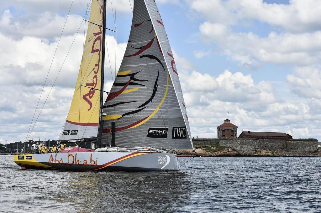June 22, 2015. Abu Dhabi Ocean Racing arrives in Gothenburg as the winners of the 2014-15 edition of the Volvo Ocean Race. © Ricardo Pinto / Volvo Ocean Race