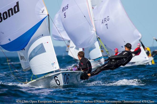 Sail your own boat, guys! Paul Snow-Hansen and Dan Wilcox on Day 4 of the 2015 470 Championships © 470 European Championships