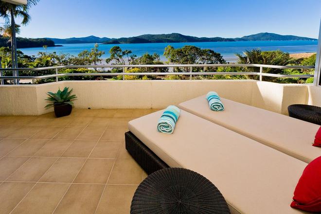 Take in this stunning view at Lagoon 102 - The Beach Shack! © Kristie Kaighin http://www.whitsundayholidays.com.au