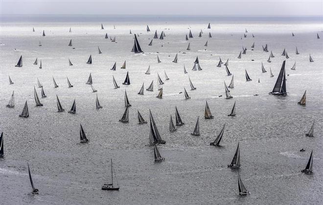The fleet heads into the English Channel - 2015 Rolex Fastnet Race ©  Rolex/ Kurt Arrigo http://www.regattanews.com