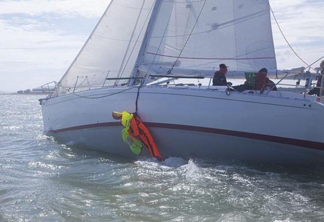 What happened with the short, 0.8m-long tether © Practical Boat Owner