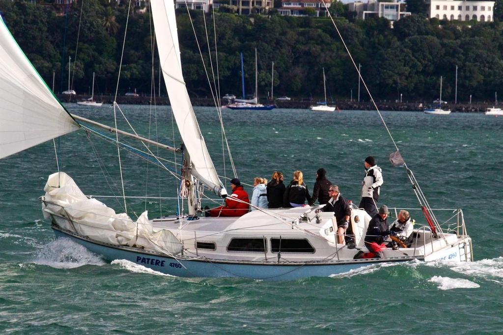  - Wednesday Evening Race - November 11, 2015 photo copyright Richard Gladwell www.photosport.co.nz taken at  and featuring the  class