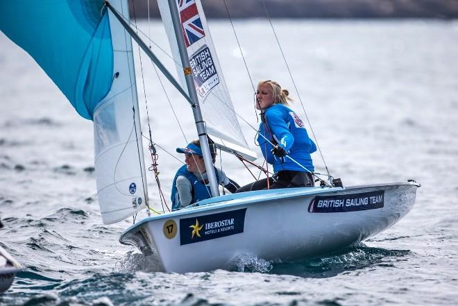 Amy Seabright and Anna Carpenter, 470 Women © Ocean Images/British Sailing Team