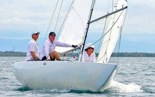 Tuco on the way in to the weather mark. - Etchells Brisbane Winter Championship © Emily Scott