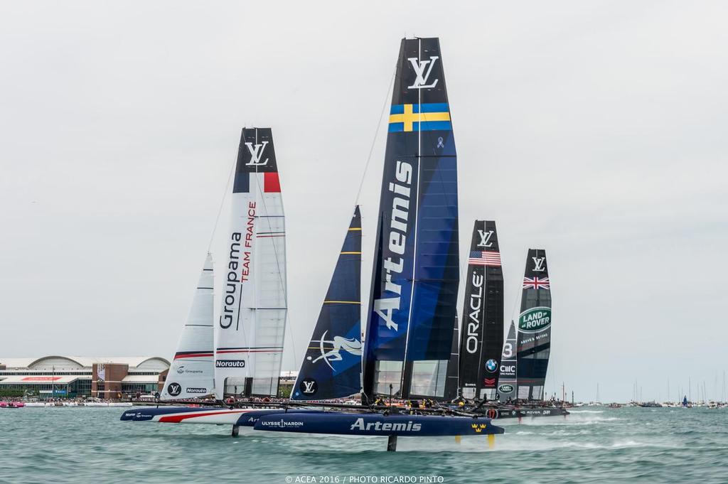 Close start - Louis Vuitton America's Cup World Series Chicago - Racing Day 2 © ACEA / Ricardo Pinto http://photo.americascup.com/