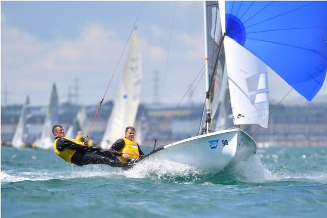 Pinnell and Davies pile on the power downwind - SAP 505 World Championships - 31st July 2016 © Chris Thorne