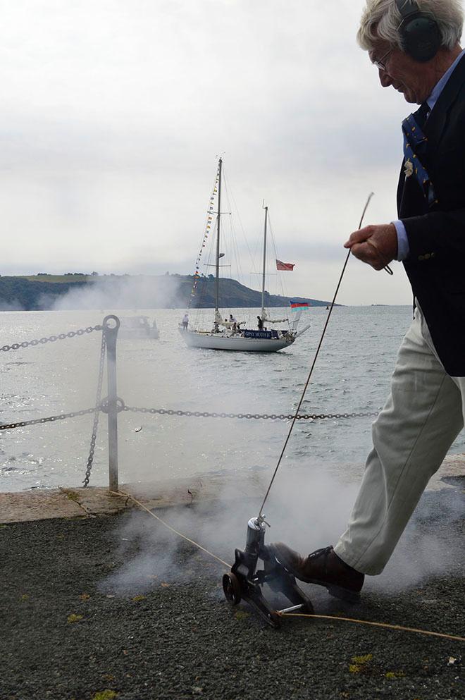 The Royal Western Yacht Club re enacted the start from the harbour wall, with GIPSY MOTH IV stationed offshore. © Barry Pickthall / PPL