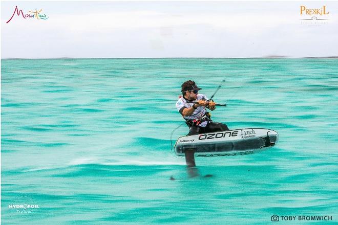 Day 2 - HydroFoil Pro Tour Mauritius © Toby Bromwich