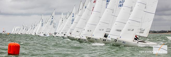Going to the wire at the 2016 Etchells World Championship © Sportography.tv