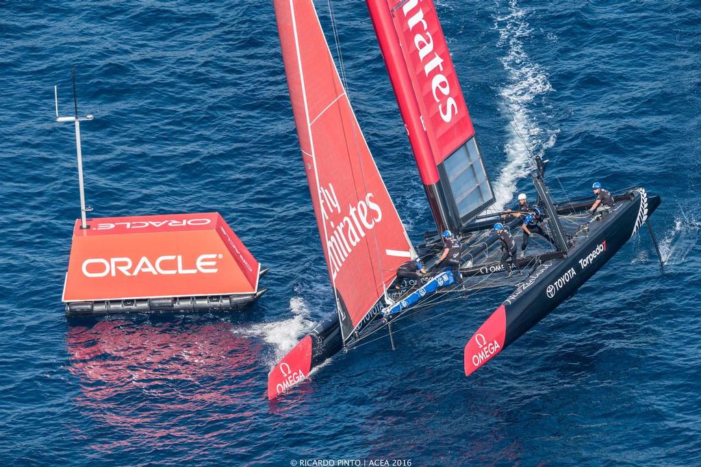 Emirates Team NZ - Toulon (FRA) - 35th America's Cup Bermuda 2017 - Louis Vuitton America's Cup World Series Toulon - Racing Day 2 © ACEA / Ricardo Pinto http://photo.americascup.com/