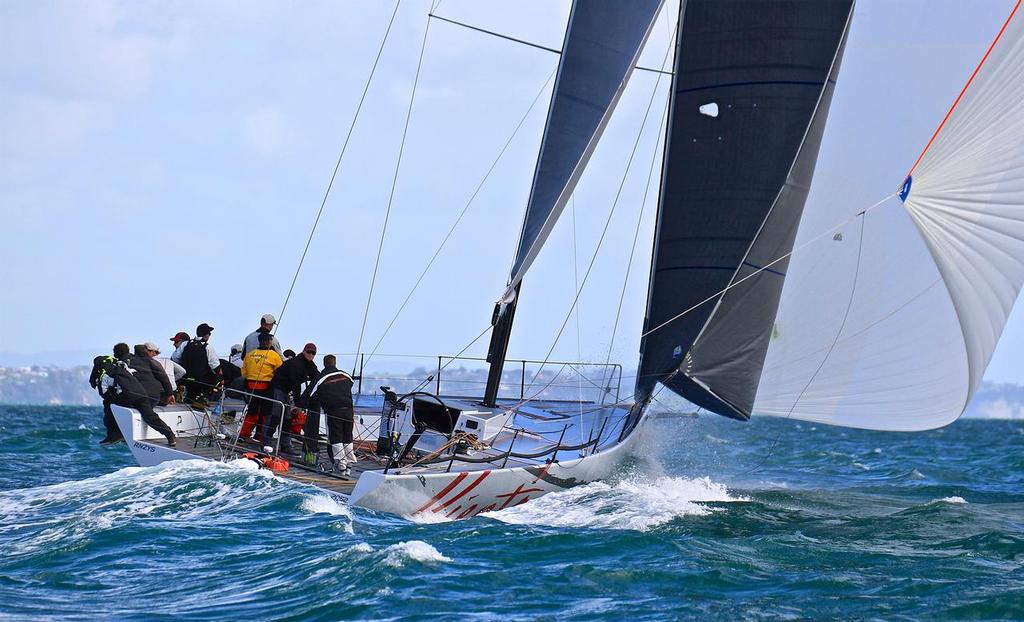 Viento - Start of PIC Coastal Classic - October 21, 2016 - photo copyright Richard Gladwell www.photosport.co.nz taken at  and featuring the  class