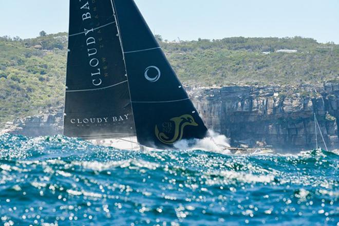 Beau Geste reaching to the sea mark - 2016 Rolex Sydney Hobart Yacht Race © Lachlan Murnaghan