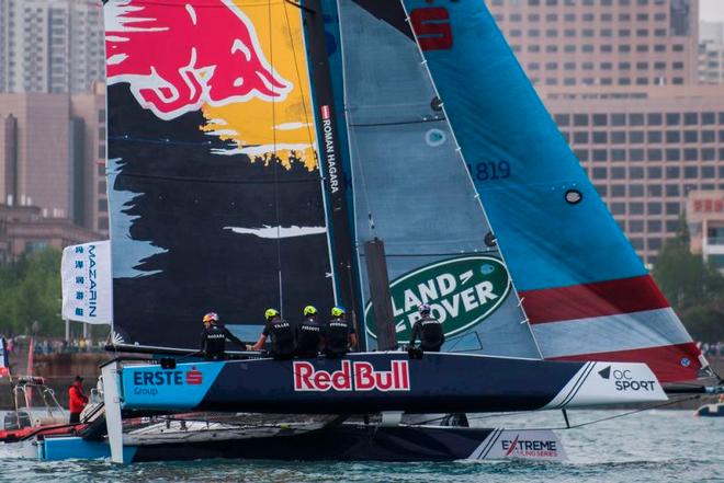 Act 2, Day 4 – Austrian-flagged Red Bull Sailing Team came home in fifth overall and now sit in fifth on the overall 2017 leaderboard – Extreme Sailing Series ©  Xaume Olleros / OC Sport