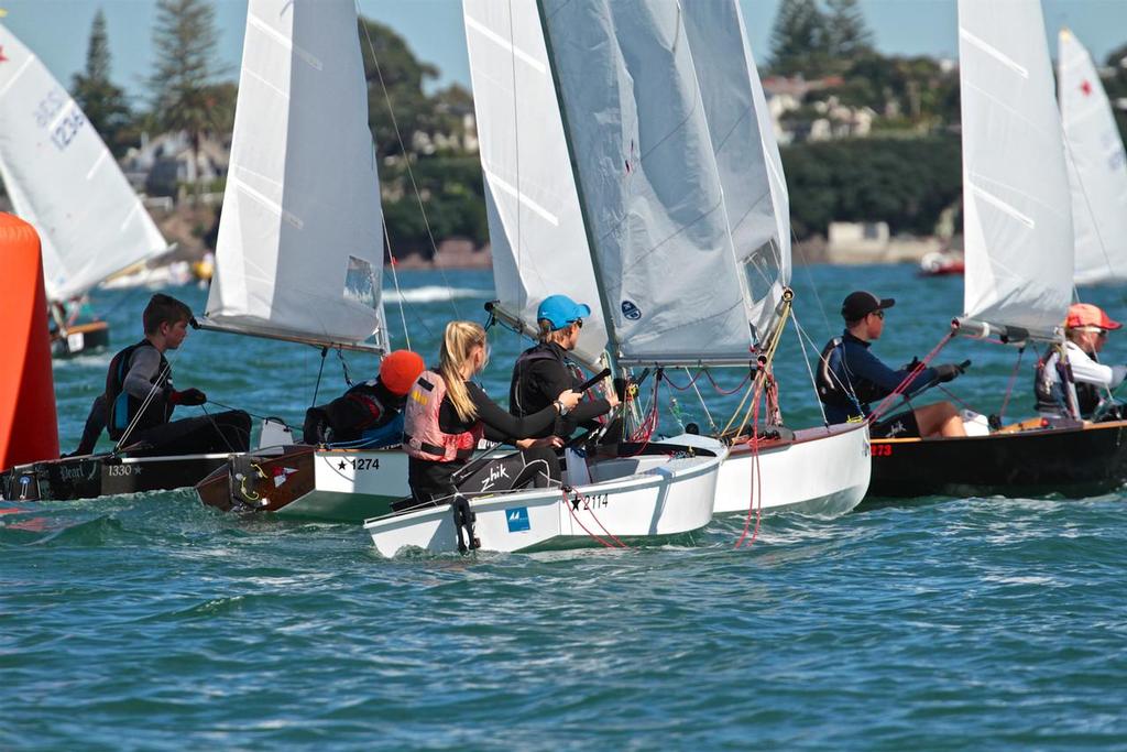 Starling National Championships - Final Day - Wakatere Boating Club. April 18, 2017 © Richard Gladwell www.photosport.co.nz