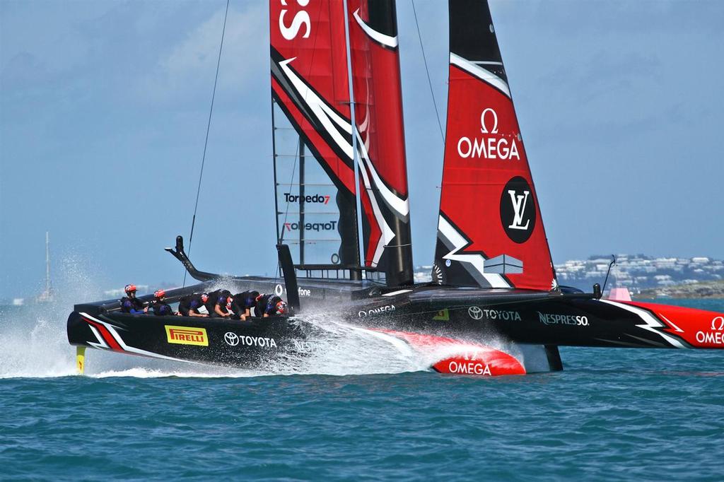 The cyclors get a taste of the Great Sound - race 5, Day 1 -America's Cup 2017, May 27, 2017 Great Sound Bermuda © Richard Gladwell www.photosport.co.nz