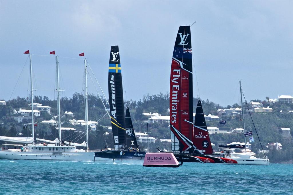 Artemis Racing chases Emirates Team New Zealand Race 14 - Round Robin 1 - America's Cup 2017, May 29, 2017 Great Sound Bermuda © Richard Gladwell www.photosport.co.nz