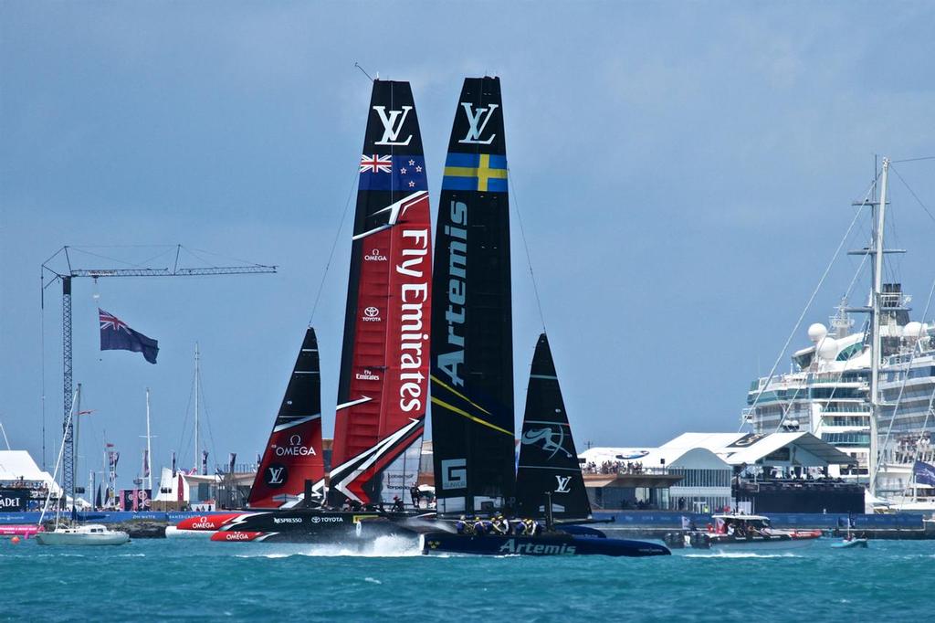 Artemis Racing and Emirates Team NZ - Round Robin 1, Day 3 - 35th America's Cup - Bermuda  May 28, 2017 © Richard Gladwell www.photosport.co.nz