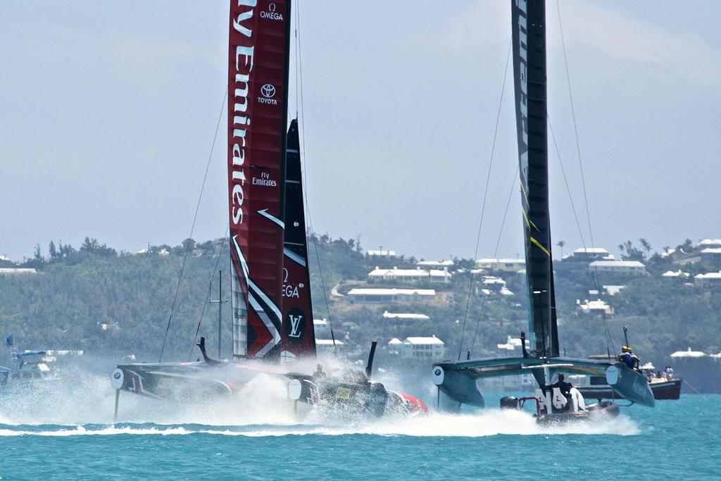 Emirates Team New Zealand chase Artemis Racing - Round Robin 2, Day 4 - 35th America's Cup - Bermuda  May 30, 2017 © Richard Gladwell www.photosport.co.nz