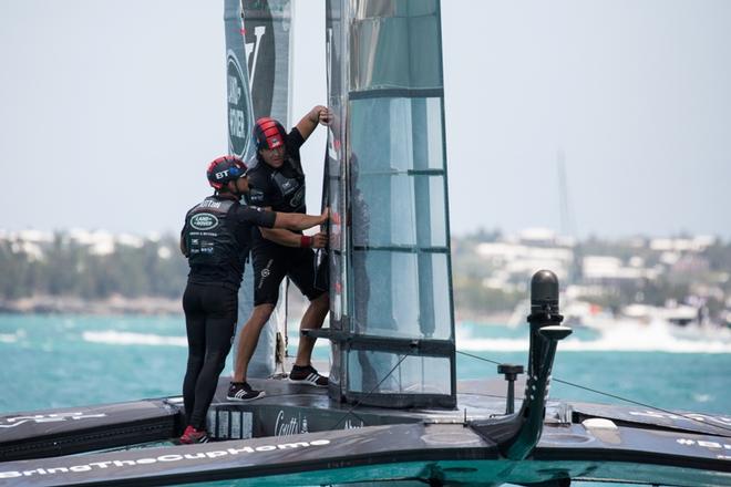 Land Rover BAR assess damage to wing after race one - Louis Vuitton America's Cup ©  Harry KH / Land Rover BAR