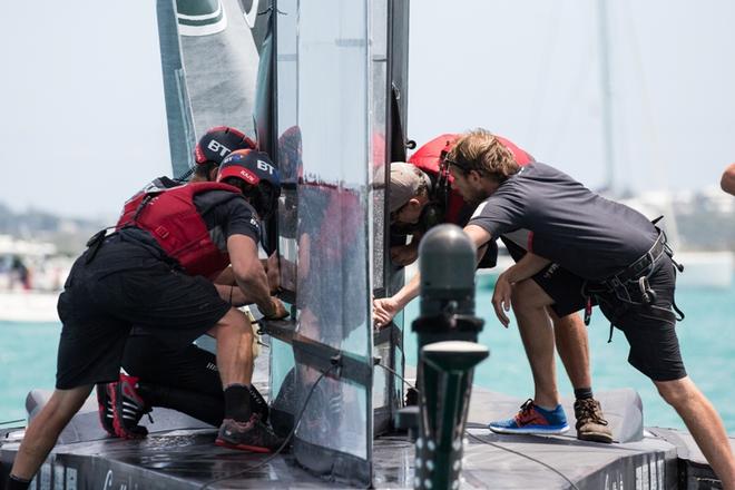 Land Rover BAR assess damage to wing after race one - Louis Vuitton America's Cup ©  Harry KH / Land Rover BAR