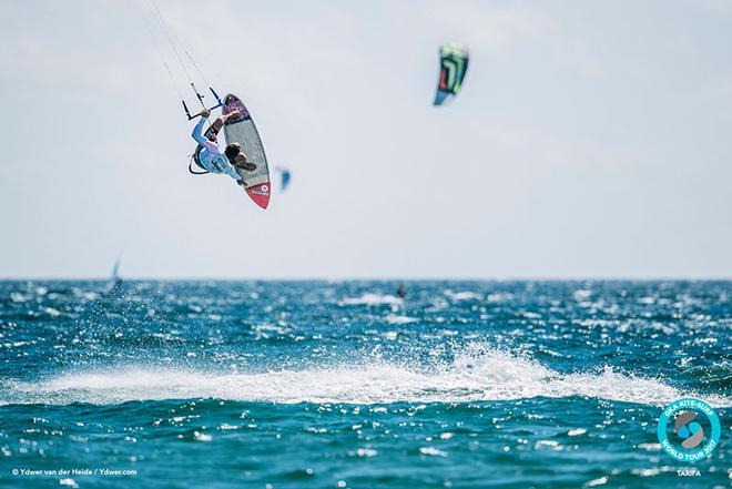 Paulino Pereira, firing as usual - Day 1 -  GKA Kite-Surf World Tour Tarifa ©  Ydwer van der Heide
