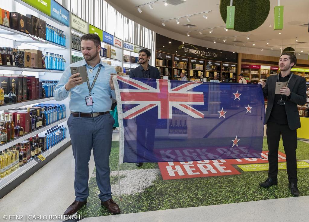 Emirates Team New Zealand arrives at Auckland airport © ETNZ/Carlo Borlenghi