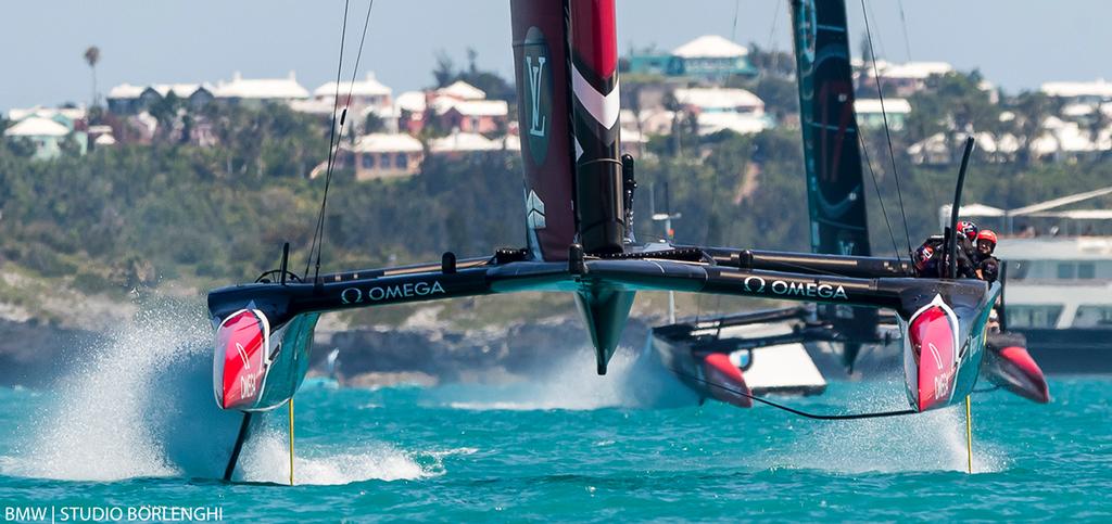 35th America's Cup Match - Day 4 - ORACLE TEAM USA and Emirates Team New Zealand ©  BMW | Studio Borlenghi