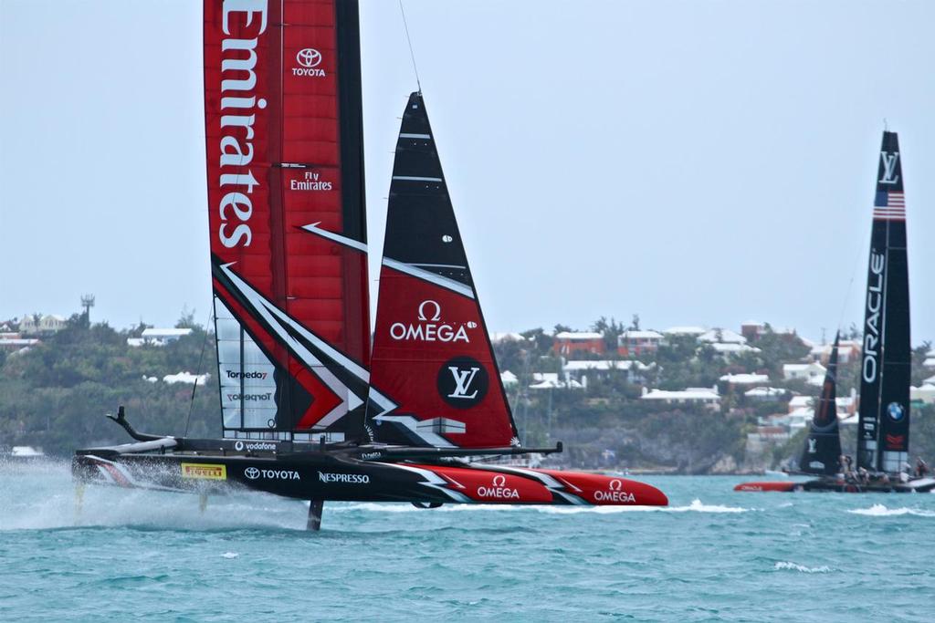 Emirates Team New Zealand  heads to finish as Oracle Team USA heads out -  Round Robin 2, Day 7 - 35th America's Cup - Bermuda  June 2, 2017 © Richard Gladwell www.photosport.co.nz