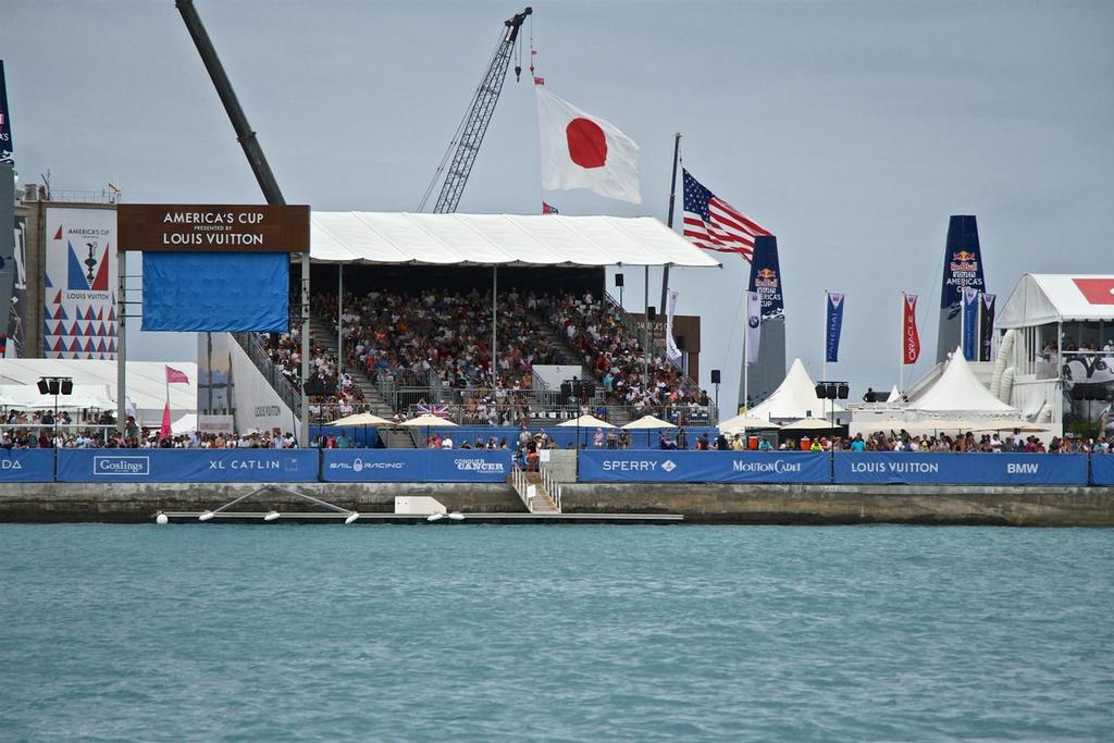 Crowd in the stands - Round Robin 2, Day 8 - 35th America's Cup - Bermuda  June 3, 2017 © Richard Gladwell www.photosport.co.nz