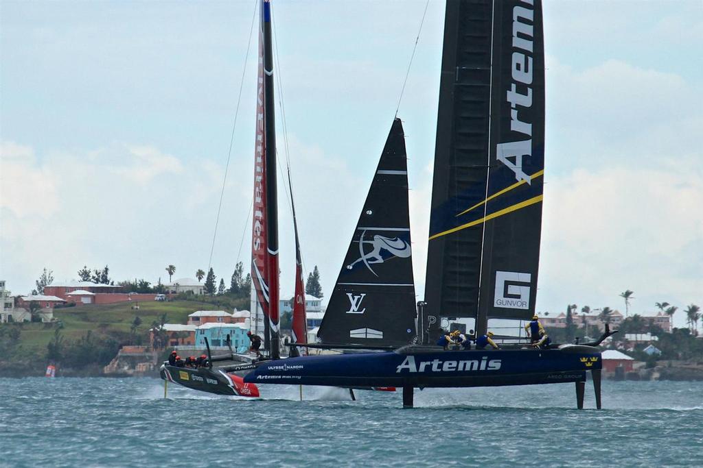 Artemis Racing crosses ahead of Emirates Team NZ - first beat - Race 4 - Challenger Finals, Day 15  - 35th America's Cup - Bermuda  June 11, 2017 © Richard Gladwell www.photosport.co.nz