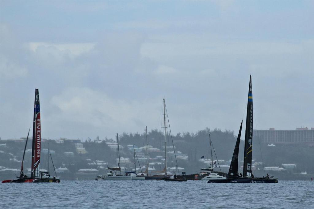 Emirates Team New Zealand - Start 1 is abandoned - Challenger Final, Day  3 - 35th America's Cup - Day 16 - Bermuda  June 12, 2017 © Richard Gladwell www.photosport.co.nz