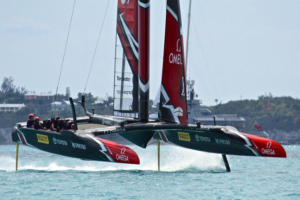 Emirates Team New Zealand at the finish of Race 1 - 35th America's Cup Match - Bermuda  June 17, 2017 © Richard Gladwell www.photosport.co.nz