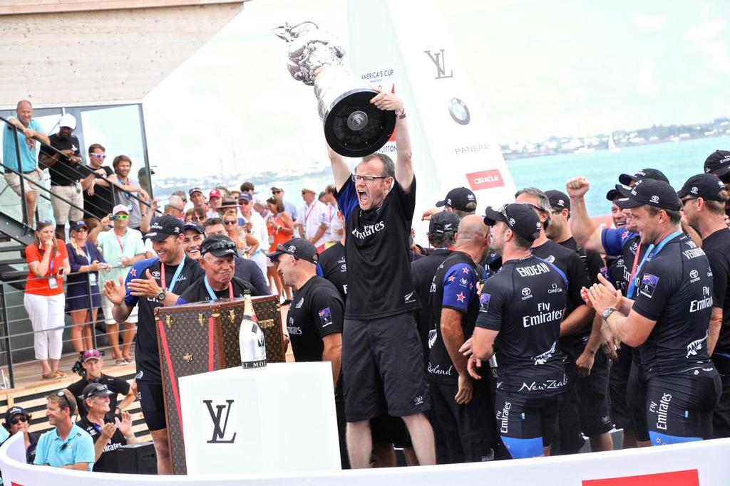 Technical Director, Dan Bernasconi lets rip at the America&rsquo;s Cup presentation to  Emirates Team NZ - America&rsquo;s Cup 2017, June 26, 2017 - Great Sound Bermuda photo copyright Richard Gladwell www.photosport.co.nz taken at  and featuring the  class