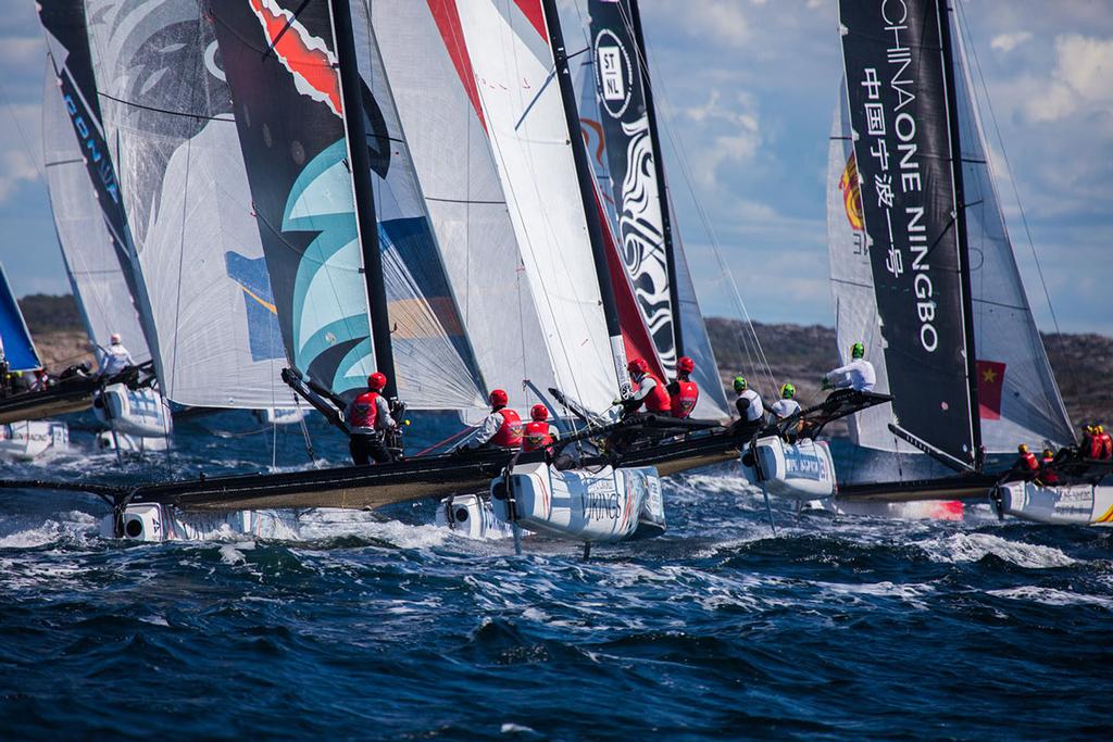 Close battles within the fleet as the M32s charge downwind in Marstrand ©  Anton Klock / M32 World