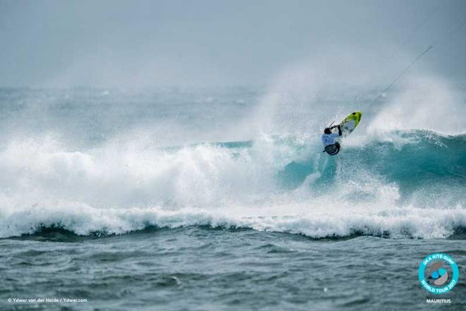 D'Jo Silva – GKA Kite-Surf World Tour ©  Ydwer van der Heide