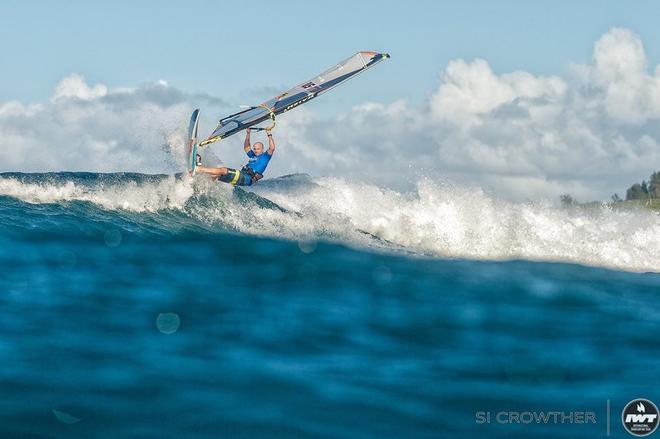 Damien Girardin - The Aloha Classic 2017 ©  Si Crowther / IWT