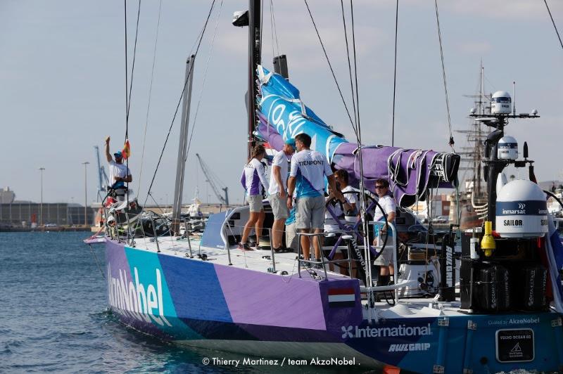 team AkzoNobel setting off for Volvo Ocean Race Leg 1 photo copyright Thierry Martinez / team AkzoNobel taken at  and featuring the Volvo One-Design class