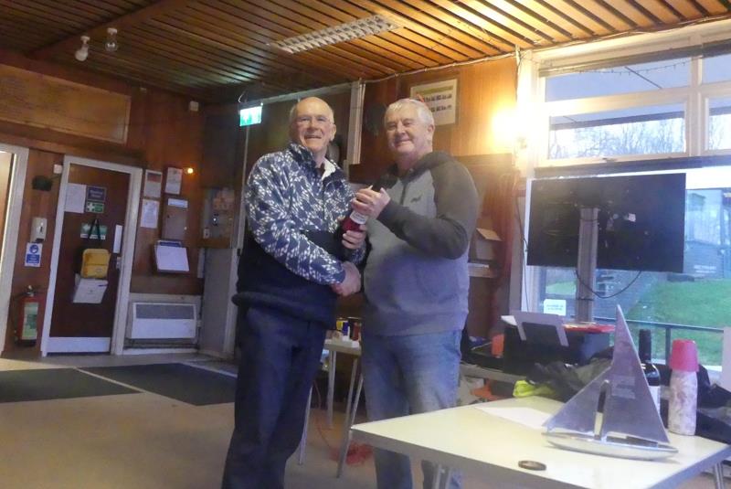 IOM Unicorn Trophy with Met & Southern Championship Round 1 at Chipstead photo copyright Stuart Ord-Hume taken at Chipstead Sailing Club and featuring the One Metre class