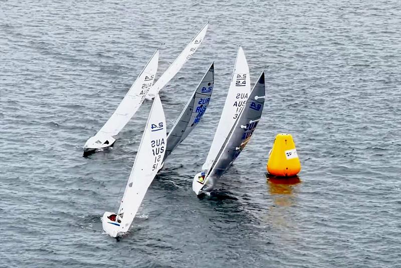 Busy rounding was the usual - photo © Ray Smith