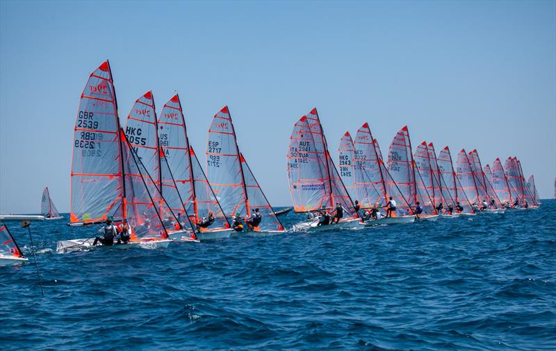 29er World Championship 2022 day 1 photo copyright Laura Carrau taken at Club Nautico El Balis and featuring the 29er class