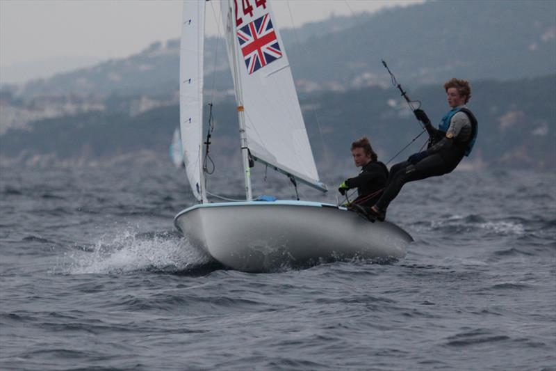 Henry Heathcote & Hector Bennett on day 3 of the Palamos Christmas Race photo copyright Jon Cawthorne taken at Club de Vela Palamos and featuring the 420 class