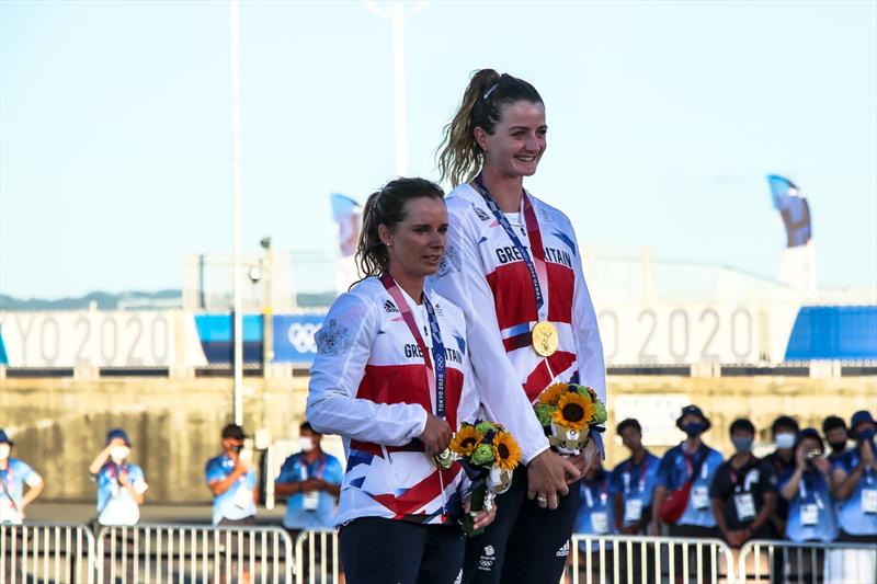 Hannah Mills and Eilidh McIntyre - 470 EWomens Medal CeremonyTokyo2020 - Day 10 - August 4, , Enoshima, Japan - photo © Richard Gladwell - Sail-World.com / nz