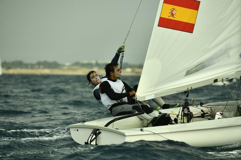 Brugman trying to be as tall as possible for her skipper Xammar on 470 Worlds at Sdot Yam, Israel day 3 - photo © Amit Shisel / Int. 470 Class