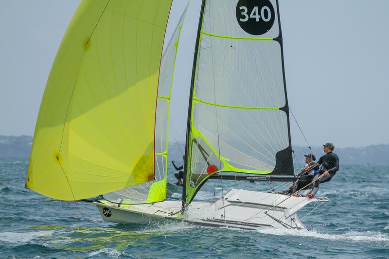 Ian Barrows & Miochael Kiss (USA) - 49er - Hyundai Worlds - Day 4, December 6, , Auckland NZ photo copyright Richard Gladwell / Sail-World.com taken at Royal Akarana Yacht Club and featuring the 49er class