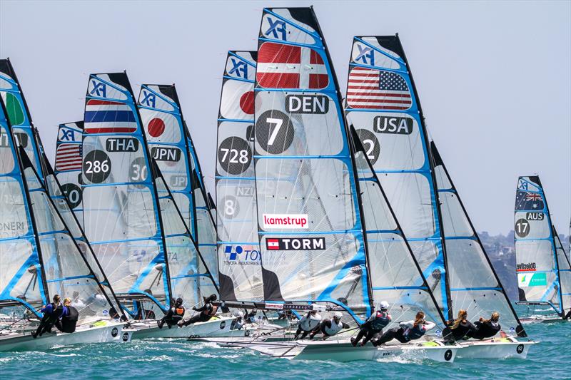 49er FX - Hyundai Worlds - Day 2 , December 4, 2019, Auckland NZ photo copyright Richard Gladwell / Sail-World.com taken at Royal Akarana Yacht Club and featuring the 49er FX class